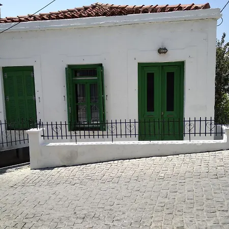 Haris House Skyros