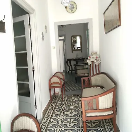 Feriehus Haris House Skíros